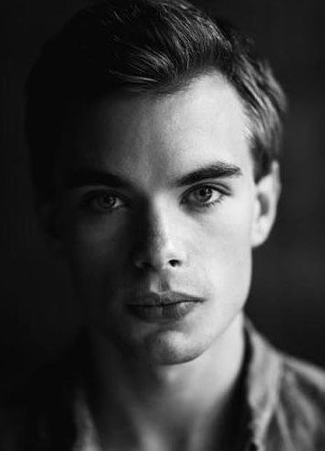 查理·汉布利特 Charlie Hamblett