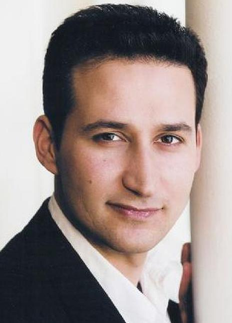 雷欧·巴奈扎 Raoul Bhaneja