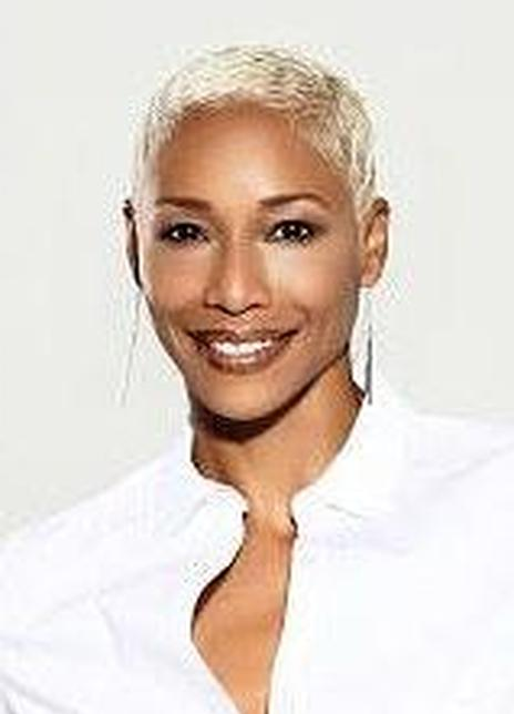 查明·李 Charmin Lee