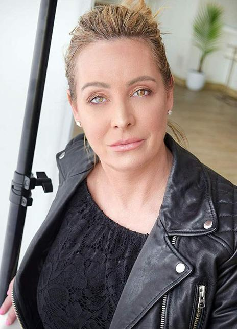 奥娜莉·艾姆斯 Onalee Ames