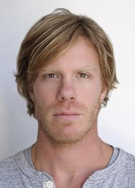 马克·门查卡 Marc Menchaca