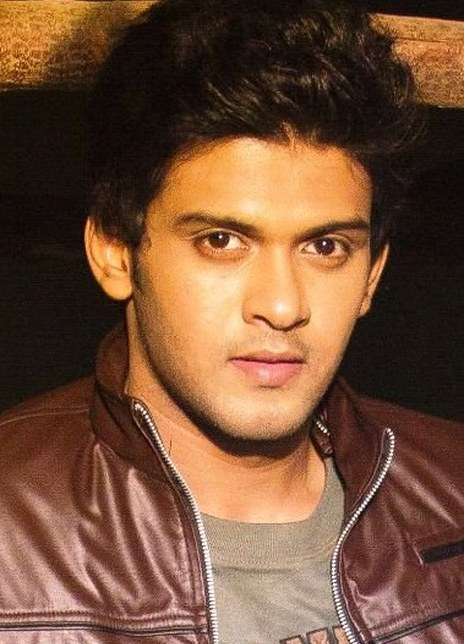 纳文·波利希蒂 Naveen Polishetty