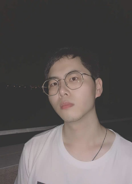 张天雄 Tianxiong Zhang