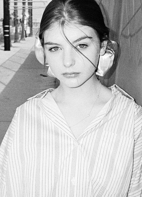 莉莲安娜·雷伊 Lyliana Wray