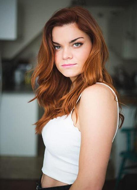 阿莉·约翰逊 Ali Johnson