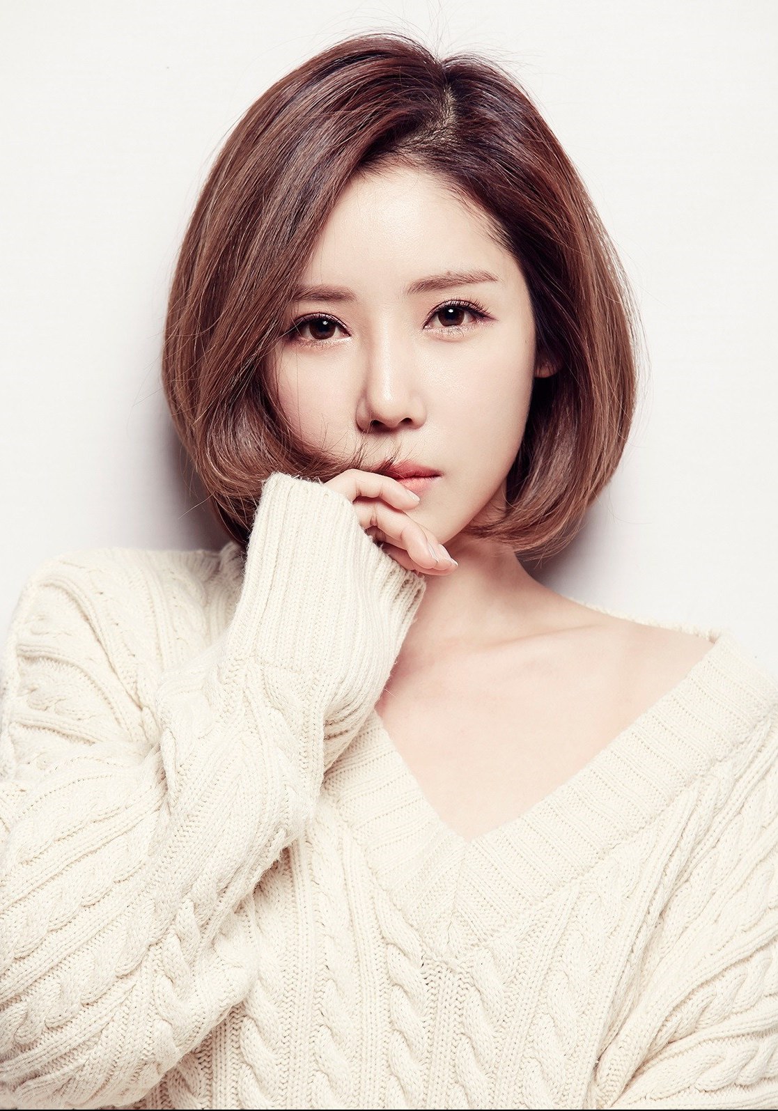 郑荷娜 Zinger 郑河娜 郑石头 郑女王 정하나  Jeong Ha-Na