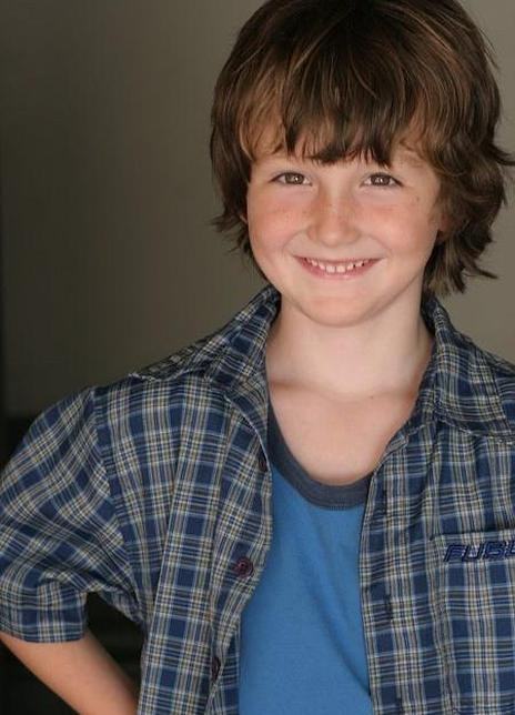 尼坎德罗·托马斯 Nicandro Thomas Nic