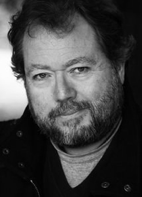 大卫·布劳顿-戴维斯 David Broughton-Davies