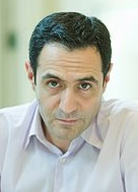 卡伦·卡拉古利安 Karren Karagulian