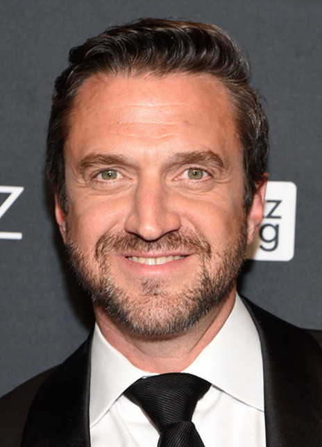 劳尔·埃斯帕扎 Raúl Esparza Raú l Eduardo Esparza
