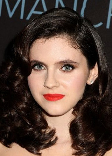 卡拉·海沃德 Kara Hayward