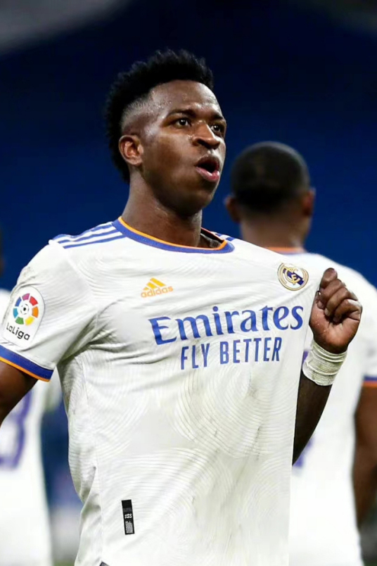 维尼修斯·儒尼奥尔 小熊 Vinicius Junior