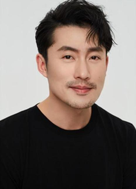 彭义程 Yicheng Peng 彭国斌 Guobin Peng