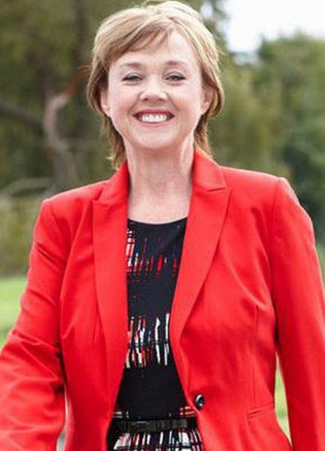 宝林·奎克 Pauline Quirke Pauline Perpetua Quirke