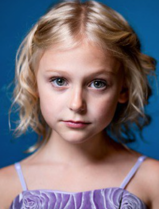 阿利维亚·阿林·林德 Alyvia Alyn Lind