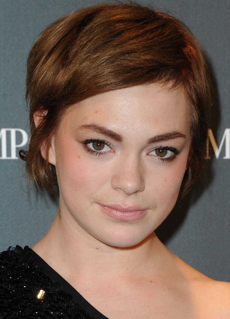 尼娜·梅尔瑞斯 Nina Meurisse