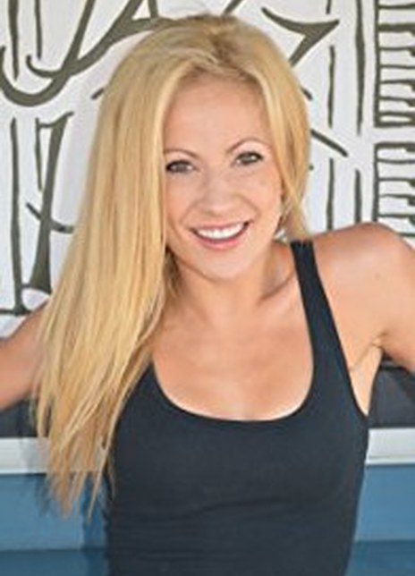 凯莉·康诺利 Kelly Connolly