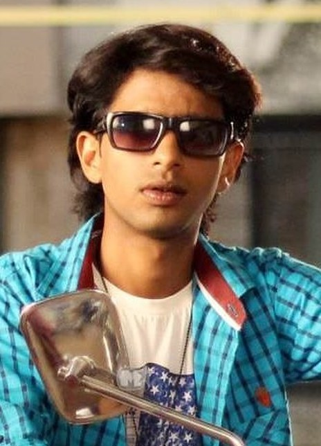 帕拉斯莫什·帕拉布 Prathamesh Parab