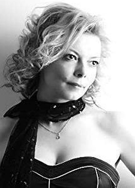 斯塔奇·希克斯 Stacha Hicks