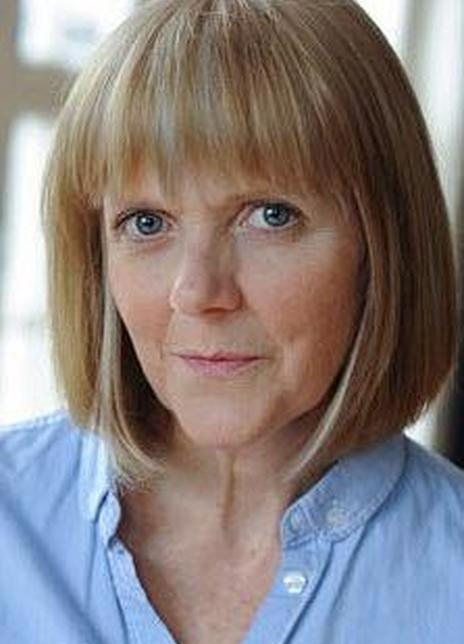 波丽·坎普 Polly Kemp