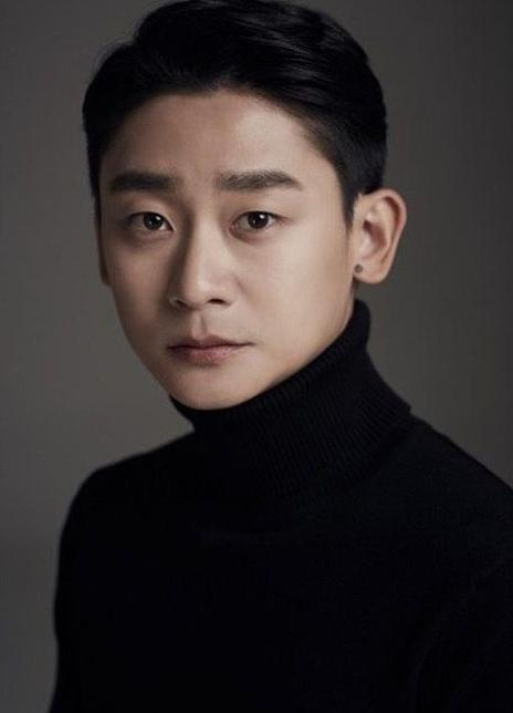 崔利善 Choi Yi Sun 최이선