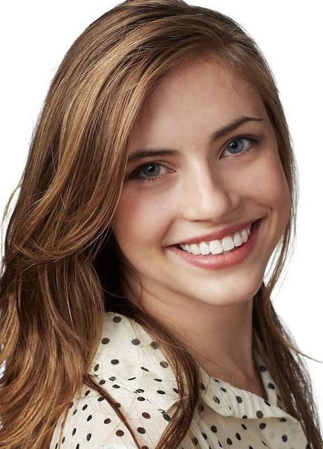 瓦莉斯·柯里-伍德 Wallis Currie-Wood