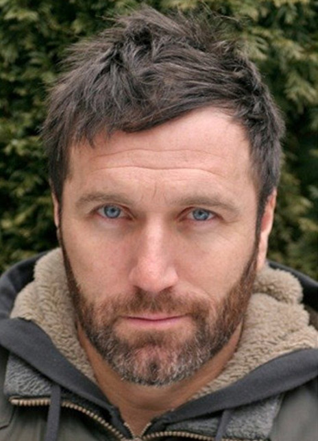 埃莱·巴德汉 Ele Bardha