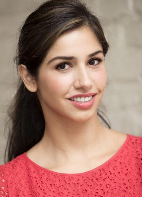 莱拉·班基 Laila Banki