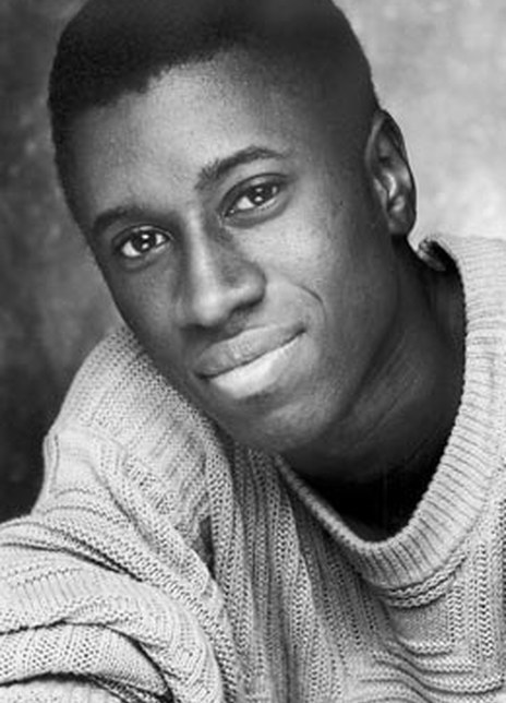 蒂格尔·F·伯格里 Teagle F. Bougere