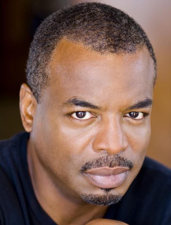 莱瓦尔·伯顿 Levardis Robert Martyn Burton