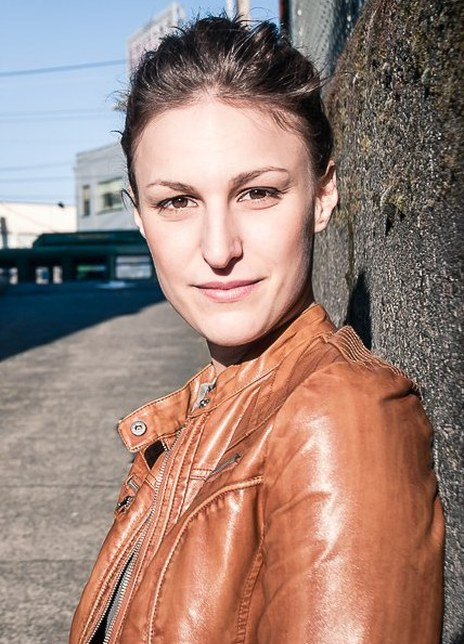 凯特·萨普特 Kate Sumpter