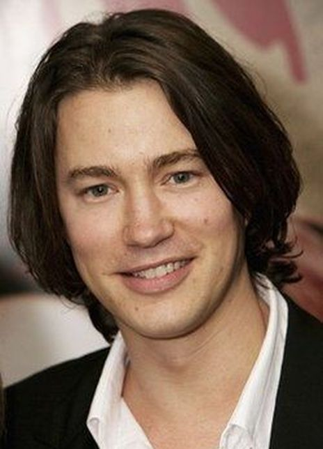 汤姆·威斯多姆 Tom Wisdom