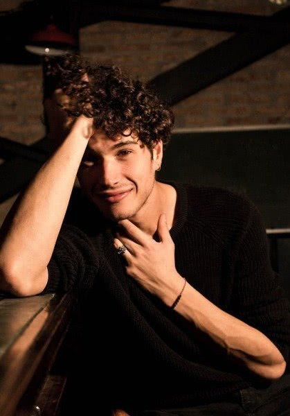 詹卡洛·科马尔 Giancarlo Commare