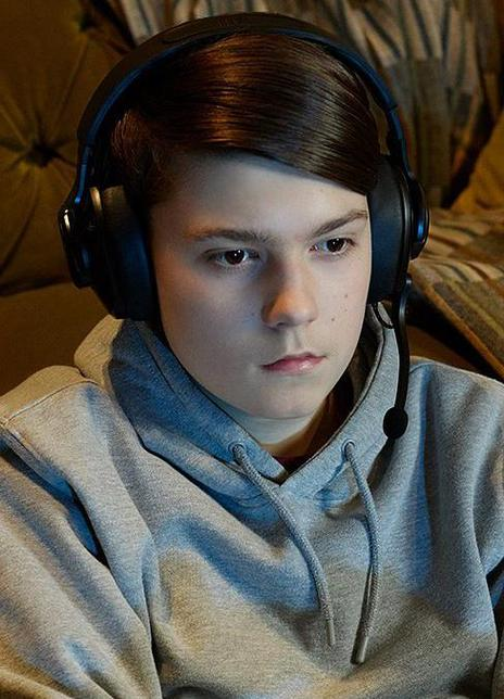 亚历克斯·伊斯特伍德 Alex Eastwood