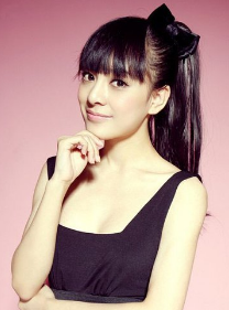 丁嘉蓝 Jialan Ding