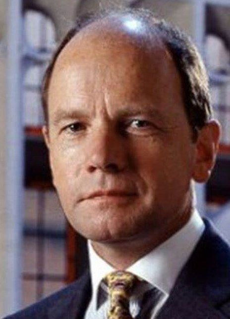 西蒙·钱德勒 Simon Chandler