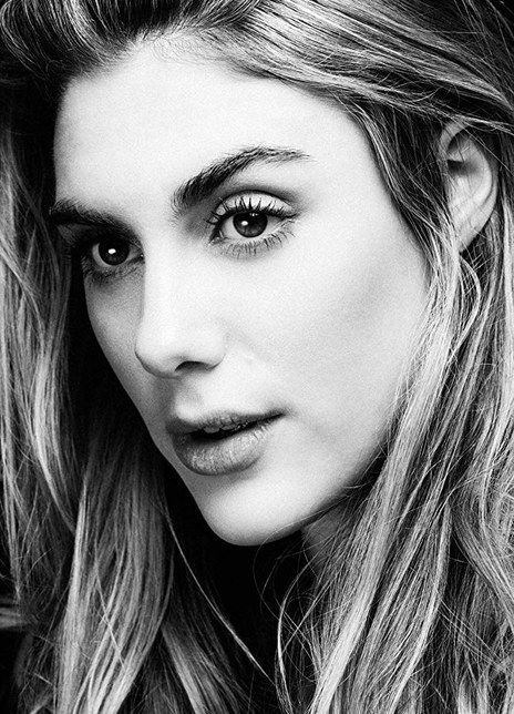 埃琳娜·沙雷 Elena Saurel