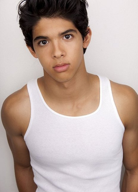 卢卡·奥利尔 Luca Oriel