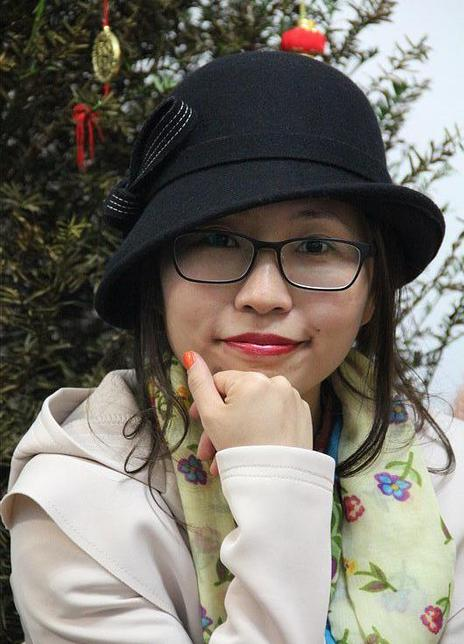 李绚彦 Xuanyan Li