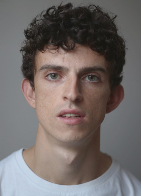 多米尼克·霍尔姆斯 Dominic Holmes