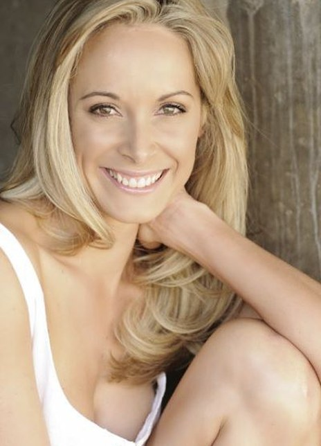 瓦妮莎·海伍德 Vanessa Haywood