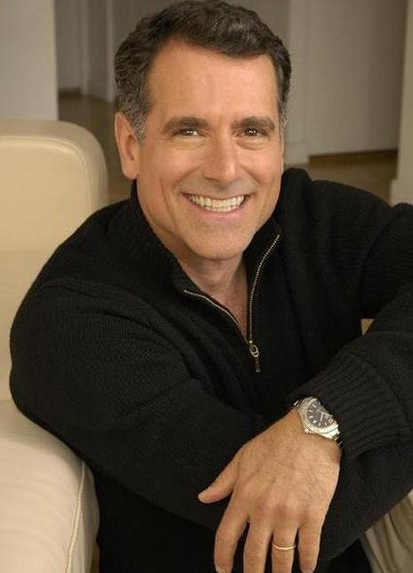 斯蒂文·斯凯贝尔 Steven Skybell