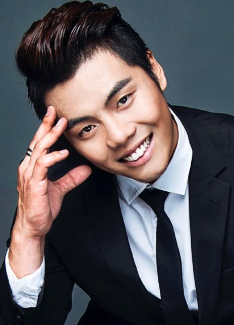 陈奕名 Yiming Chen