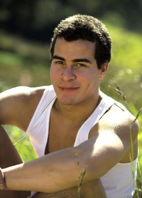 蒂亚戈·马丁斯 Thiago Martins