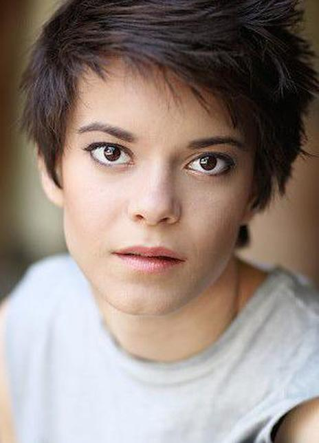 艾米丽·辛克勒 Emily Hinkler