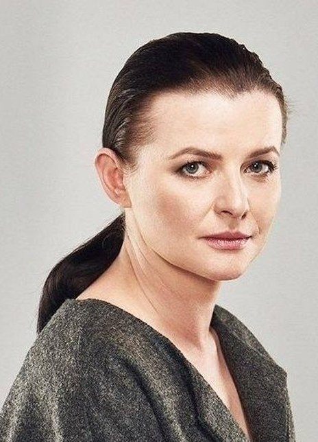 约维塔·布德尼克 Jowita Budnik  约维塔·布德尼克 Jowita Miondlikowska