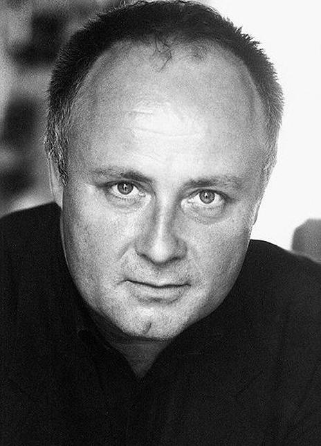 道格拉斯·迈克弗兰 Douglas McFerran