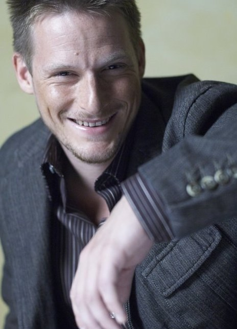 伊万·芬勇 Iván Fenyö Ivan Fenyo Fenyõ  Ivá n