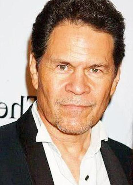 A·马丁内斯 A Martinez Adolph Larrue Martinez