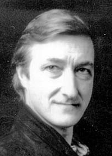 朱利安·巴恩斯 Julian Barnes 朱利安·拔恩斯 Julian Patrick Barnes